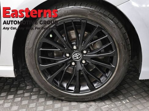 Used 2019 Toyota Camry SE FWD image 31