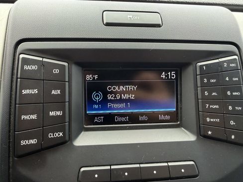 Used 2014 Ford F150 XLT w/ XLT Chrome Package RWD image 19