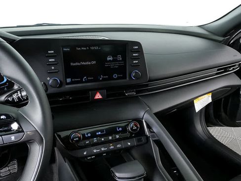 New 2026 Hyundai Elantra SEL Sport Premium FWD image 12