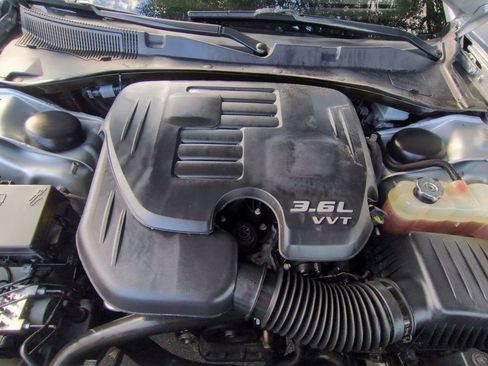 Used 2021 Dodge Charger SXT w/ Leather Interior Group image 11