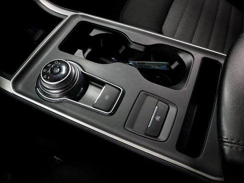 Certified 2023 Ford Edge SE image 34