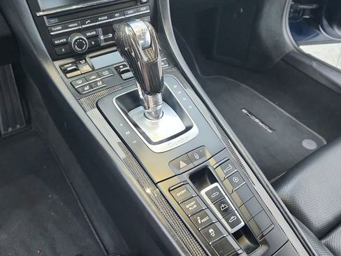 Used 2015 Porsche 911 Turbo S image 20