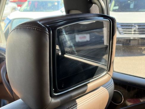 Certified 2023 Nissan Armada Platinum w/ Captain's Chairs Package image 27