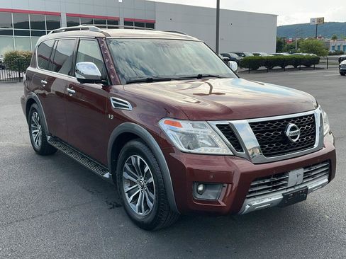 Used 2018 Nissan Armada SL w/ Premium Package AWD/4WD image 3