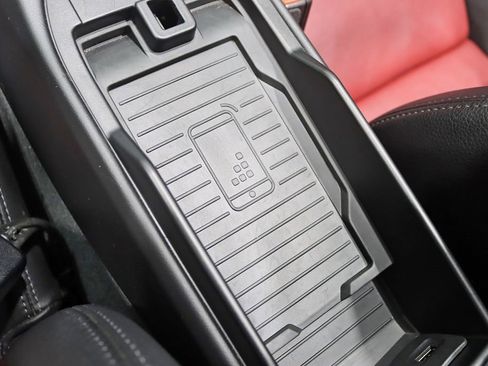 Used 2018 Porsche 718 Boxster S image 25