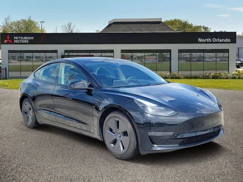 Used 2023 Tesla Model 3 Standard Range RWD image 4