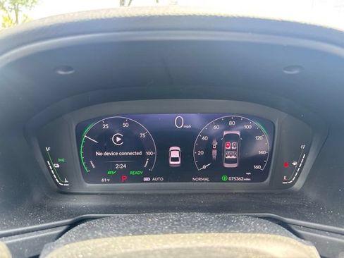 Used 2023 Honda Accord Touring image 23