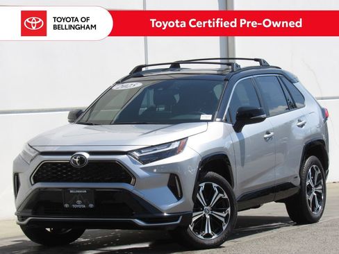 Certified 2025 Toyota RAV4 XSE w/ Weather Package AWD/4WD image 1