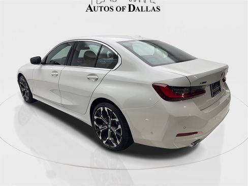 Used 2025 BMW 330i xDrive Sedan w/ Premium Package image 9