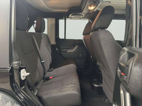 Used 2014 Jeep Wrangler Unlimited Sport AWD/4WD image 19