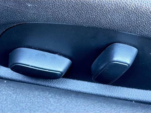 Used 2019 Chevrolet Camaro LT w/ RS Package image 27