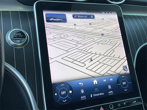 Used 2024 Mercedes-Benz C 300 4MATIC Sedan image 17