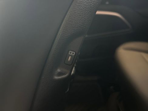 New 2025 Kia Telluride S image 16