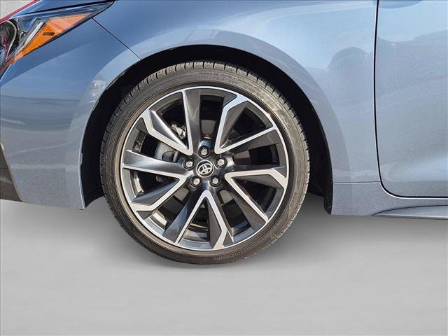 Used 2020 Toyota Corolla XSE FWD image 9