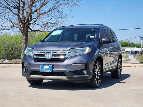Used 2021 Honda Pilot Touring image 3