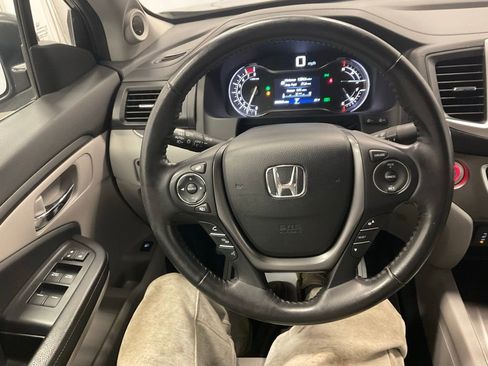Used 2019 Honda Ridgeline RTL-T image 4