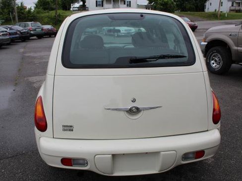Used 2005 Chrysler PT Cruiser Touring FWD image 5