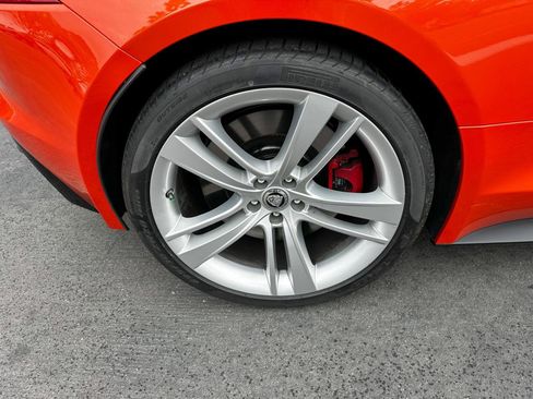 Used 2014 Jaguar F-TYPE S RWD image 22