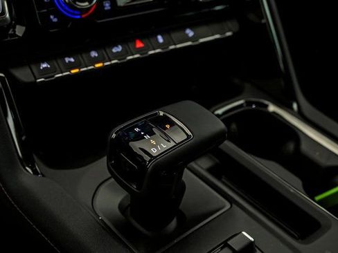 New 2026 GMC Sierra 1500 AT4 w/ Technology Package image 16