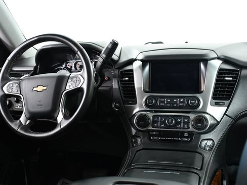Used 2015 Chevrolet Suburban LTZ AWD/4WD image 8