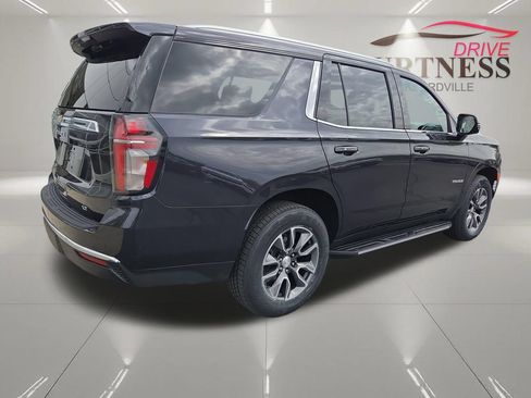 Certified 2022 Chevrolet Tahoe LT w/ Luxury Package AWD/4WD image 8