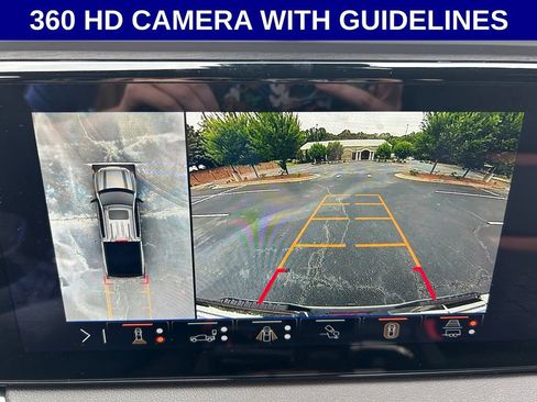 Used 2025 GMC Sierra 1500 AT4 w/ AT4 Premium Package AWD/4WD image 4
