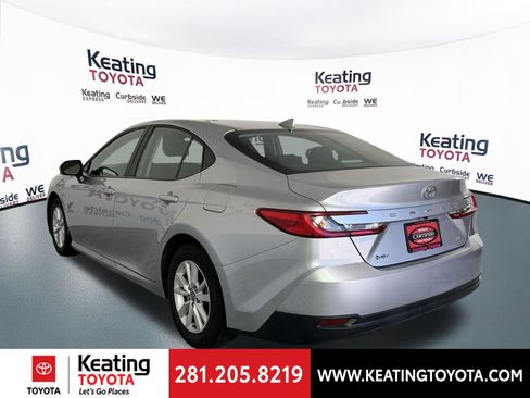 Certified 2025 Toyota Camry LE image 8