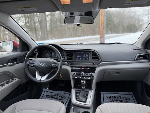 Used 2020 Hyundai Elantra SEL image 13
