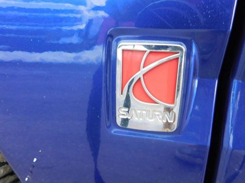 Used 2006 Saturn ION Level 3 w/ Sun & Sound Pkg FWD image 6