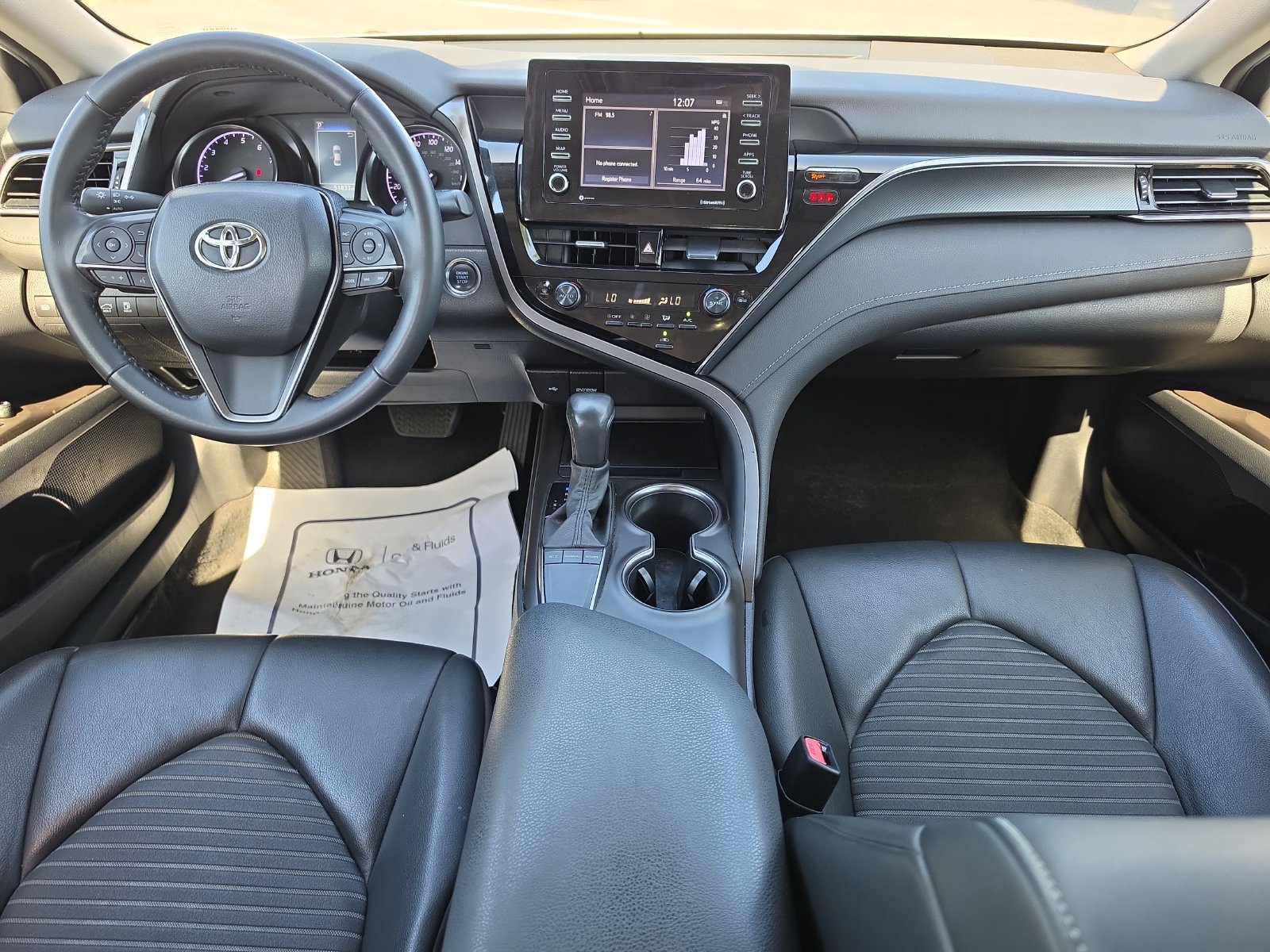 Used 2023 Toyota Camry SE w/ Convenience Package FWD image 8