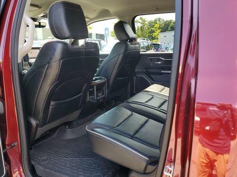 Used 2022 RAM 1500 Laramie AWD/4WD image 15