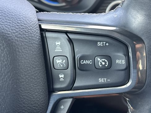 Used 2021 RAM 1500 Limited AWD/4WD image 25