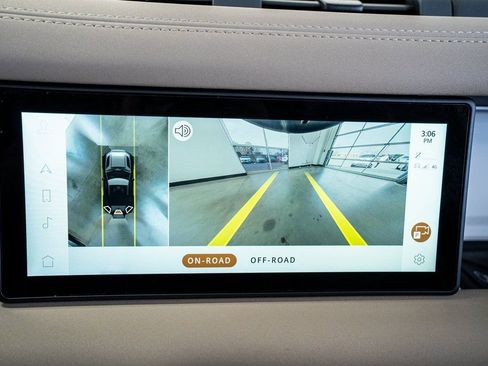 Used 2022 Land Rover Defender 90 X-Dynamic S image 49