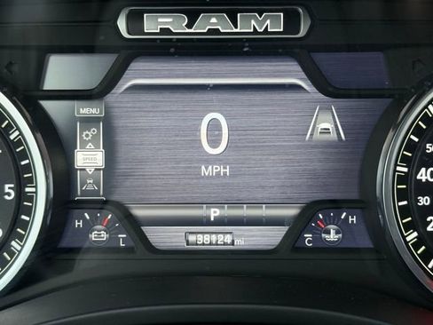 Used 2025 RAM 1500 Laramie image 23