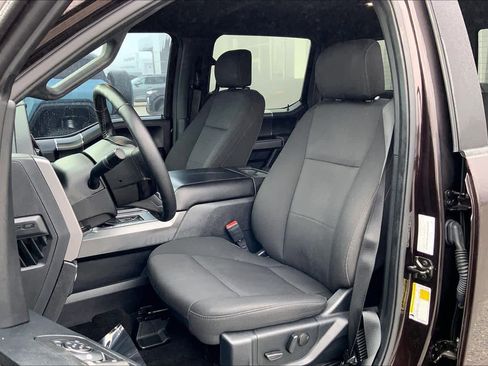 Used 2020 Ford F150 XLT w/ Equipment Group 302A Luxury image 7