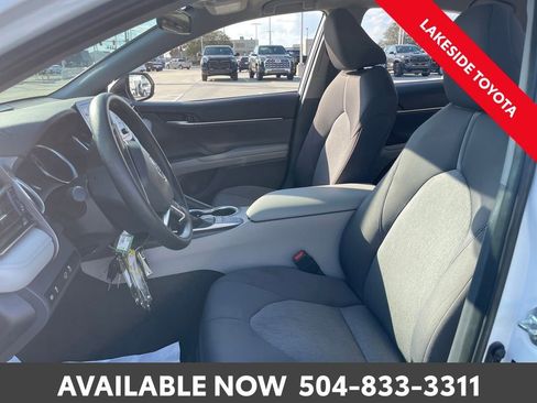 Used 2024 Toyota Camry LE image 25
