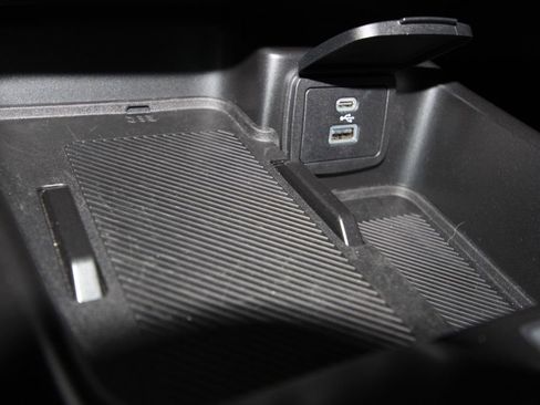 Used 2025 Ford Bronco Outer Banks image 19