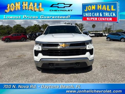 Used 2023 Chevrolet Silverado 1500 LT w/ Safety Package image 17