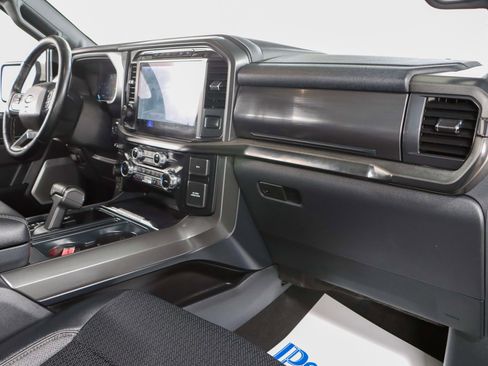 Used 2024 Ford F150 Lariat w/ Equipment Group 502A High image 31