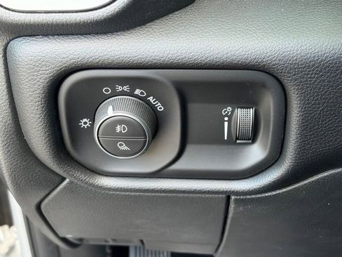 New 2026 RAM 2500 Big Horn AWD/4WD image 25