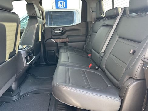 Used 2022 GMC Sierra 1500 Denali w/ Denali Premium Package image 21