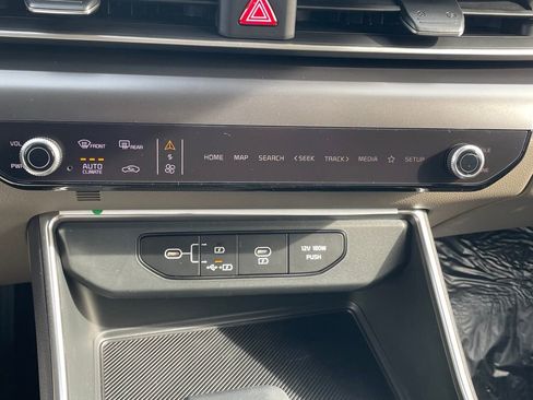 New 2026 Kia Carnival image 20