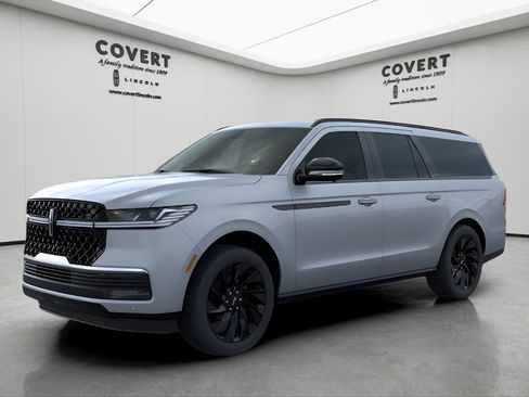 New 2025 Lincoln Navigator L Reserve w/ Jet Appearance Package image 1