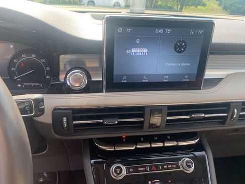 Used 2021 Lincoln Corsair FWD image 10