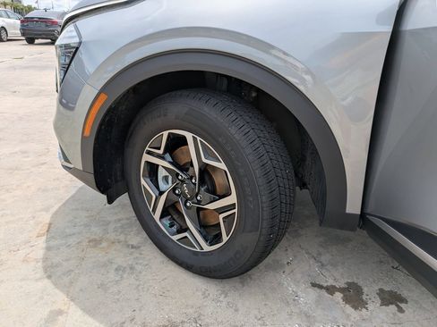Certified 2024 Kia Sportage LX AWD/4WD image 35