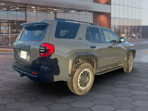 Used 2025 Toyota 4Runner TRD Off-Road AWD/4WD image 6