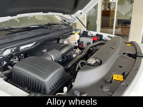 New 2022 RAM 1500 Big Horn image 12