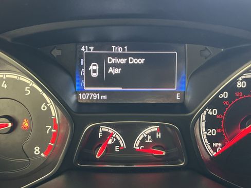 Used 2018 Ford Focus ST image 17