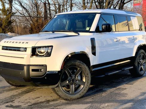 New 2026 Land Rover Defender 110 X-Dynamic SE image 1