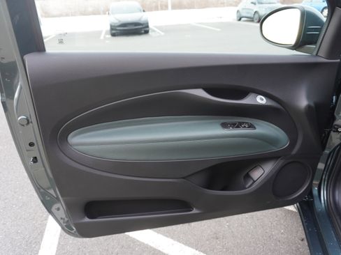 New 2025 FIAT 500 e image 13